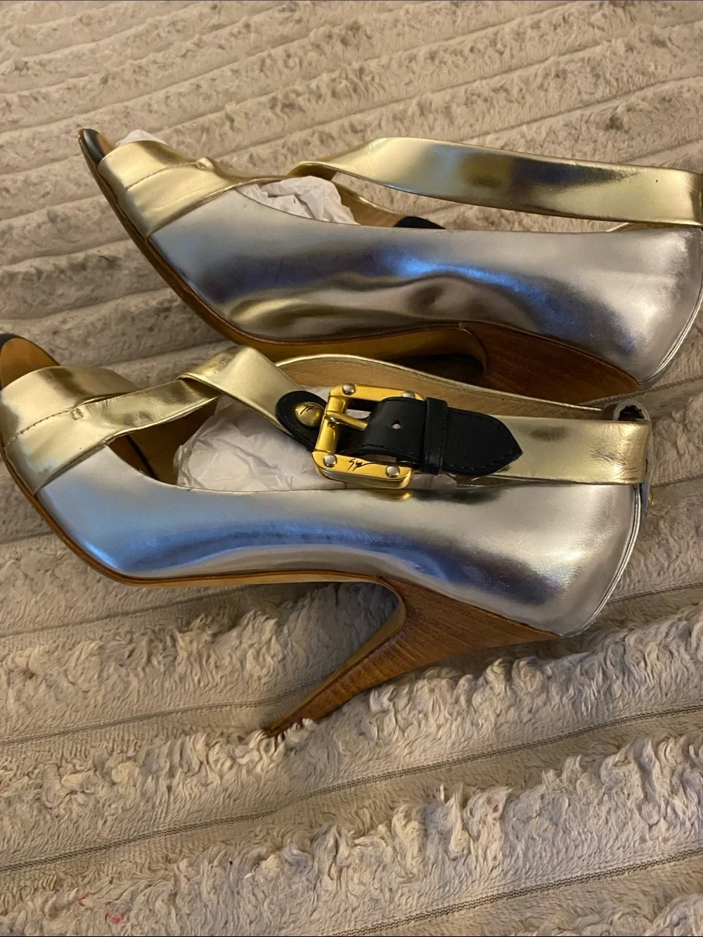 Giuseppe Zanotti elegant giuseppe
